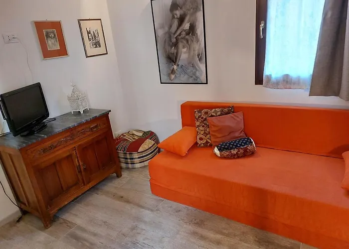 Isepo Apartment